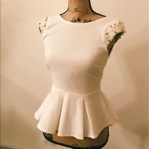 White peplum with pearl details S